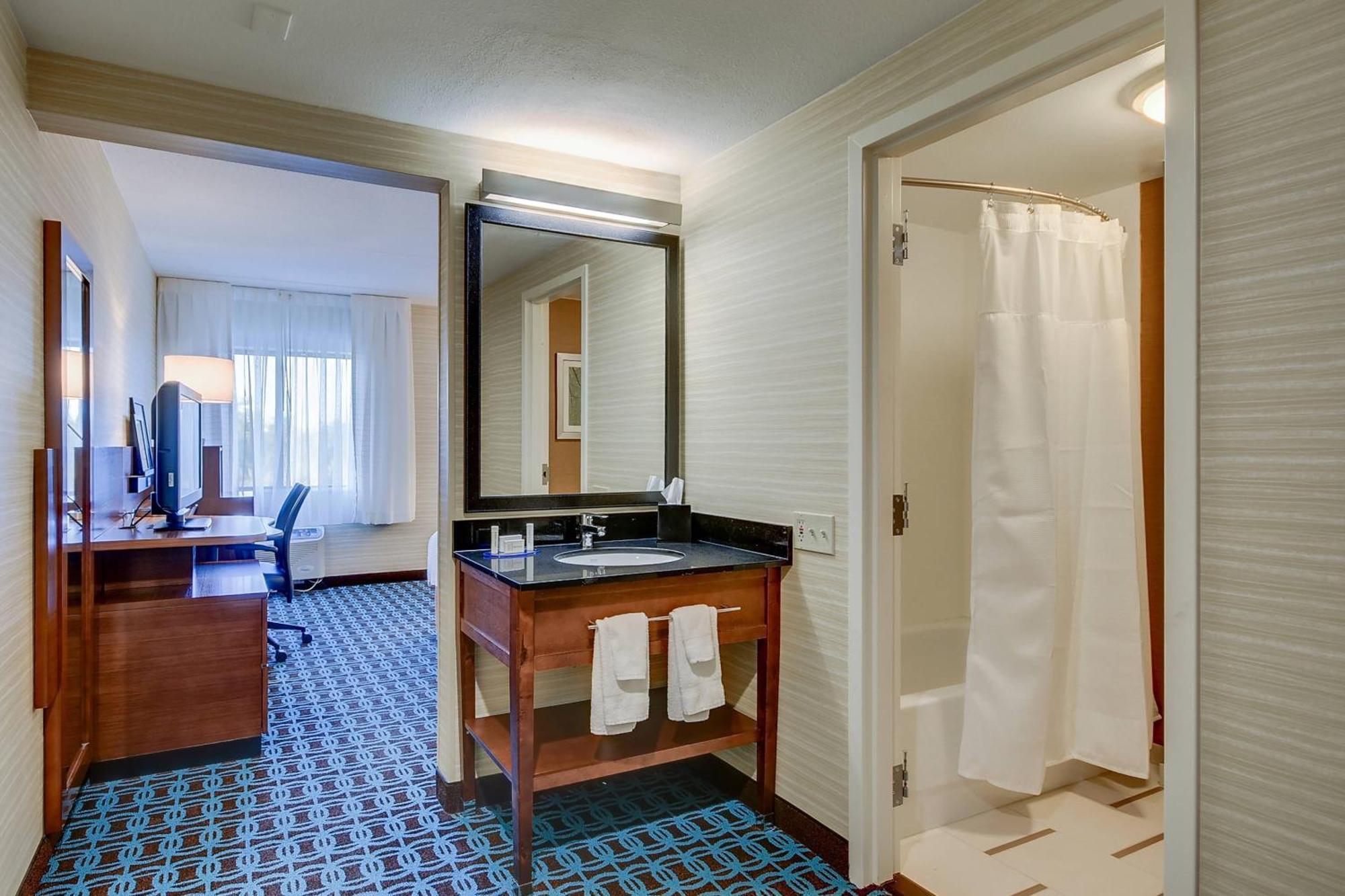 Fairfield Inn Boston Tewksbury/Andover Екстер'єр фото